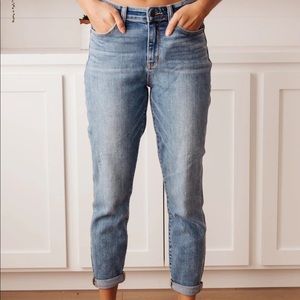 NEW Judy Blue Medium Wash Skinny Jeans Non Distressed